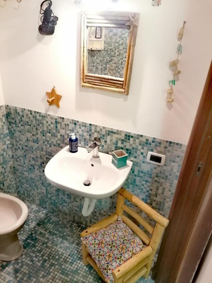 villa nonna nina Capaci Eksteriør billede
